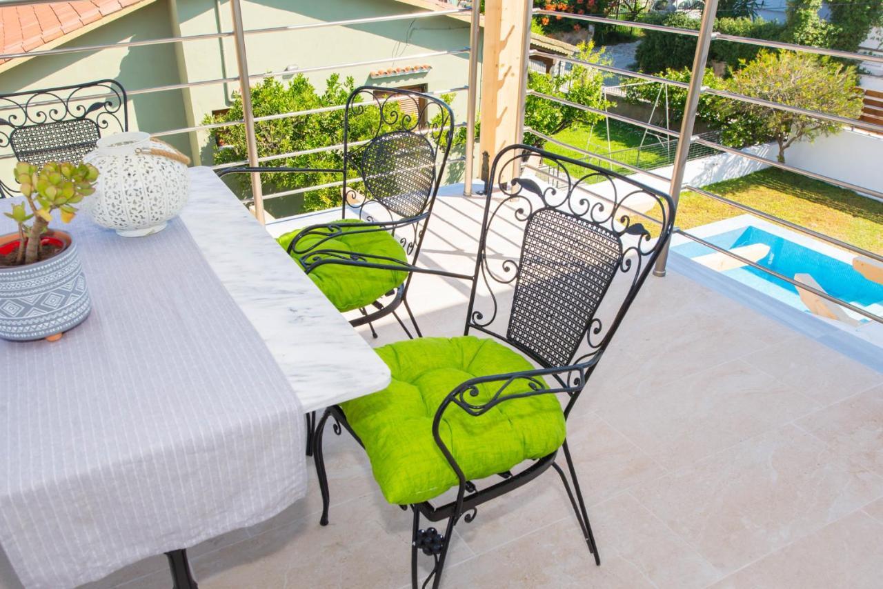 Acharavi Beach Villa Exterior foto